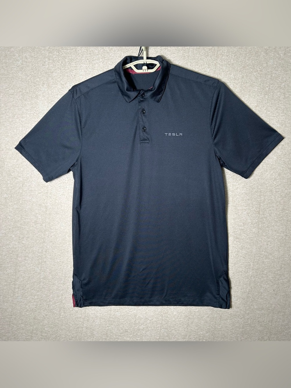 Tesla Mens Polo Medium Black Logo Auto Car Short Sleeve Lightweight Golf Shirt‎